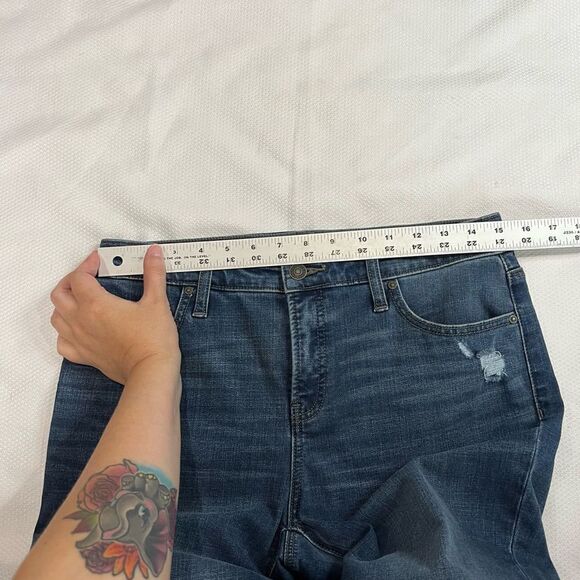 Chico’s So Slimming Slim Leg Ankle Jeans‎ - Picture 6 of 9